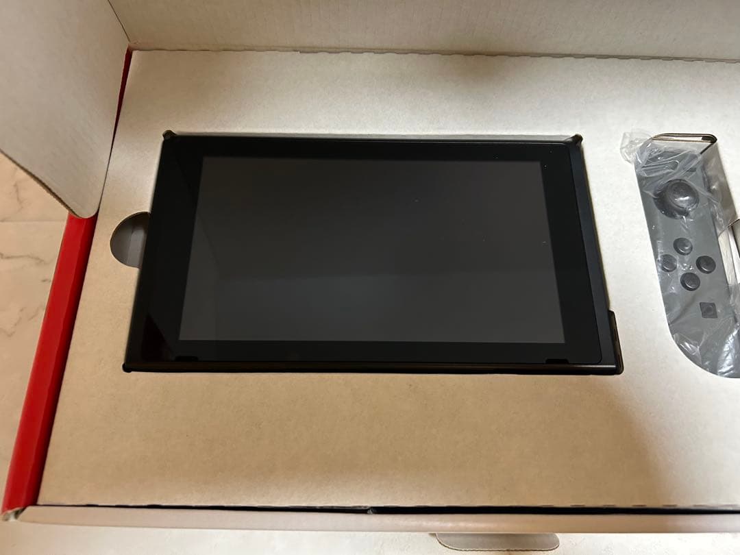 美品 Nintendo Switch 本体 ブラック バッテリー強化モデル