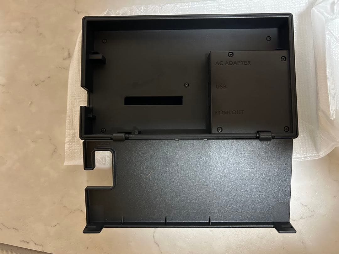 美品 Nintendo Switch 本体 ブラック バッテリー強化モデル