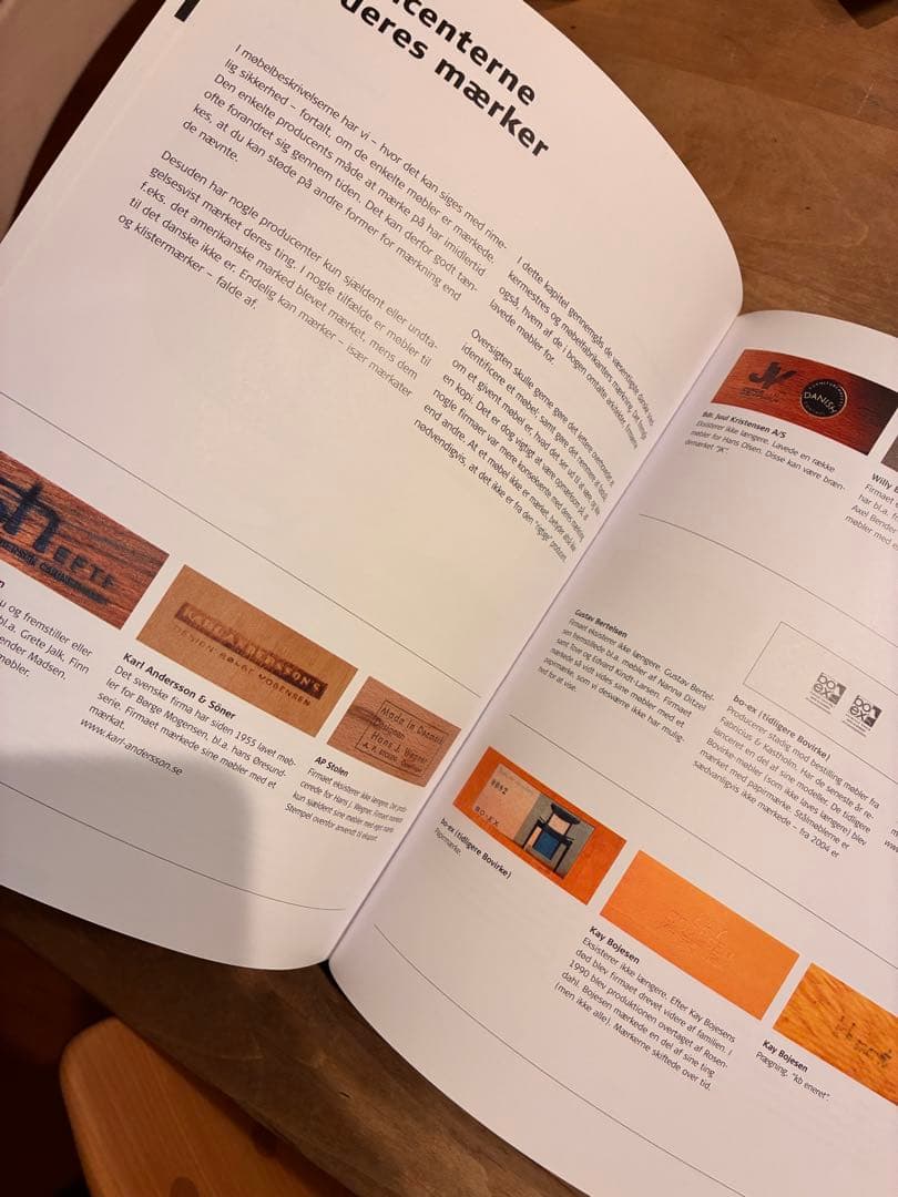 Den store danske møbelguide 第6版