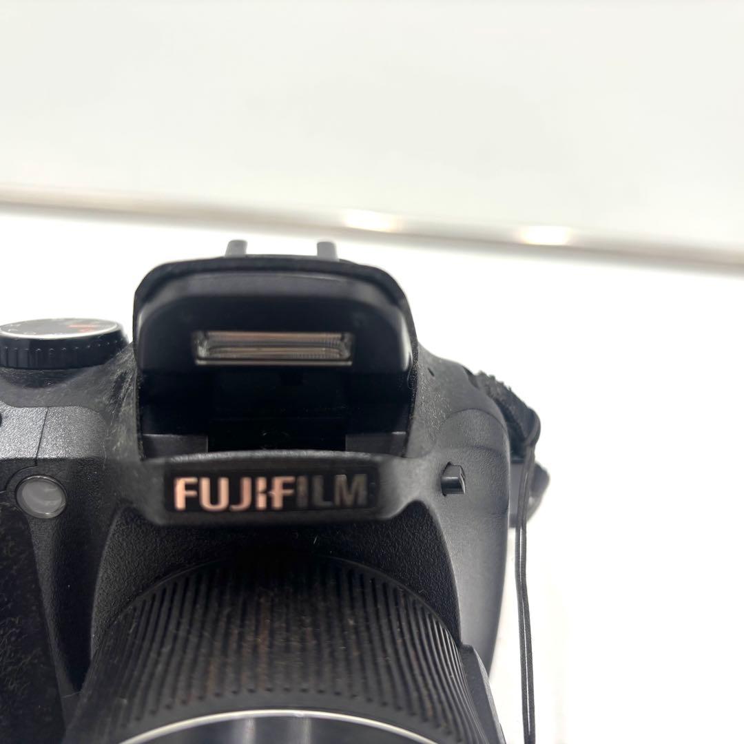 FUJIFILM デジタルカメラ 30倍ズーム ブラック コンデジ フジフィルム