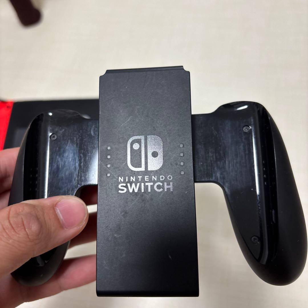 Nintendo Switch 本体のみカラーネオン赤、青