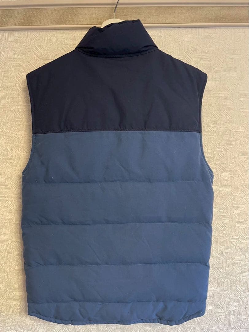 寝*。様 Patagonia ダウンベスト 青