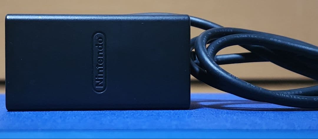 【初期型】 Nintendo Switch 本体のみ+ドッグ+充電器