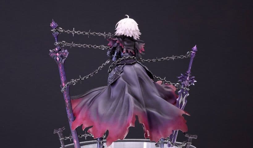 ガレージキット 完成品　フィギュア ジャンヌ　ダルク　オルタ　グリズリーパンダ