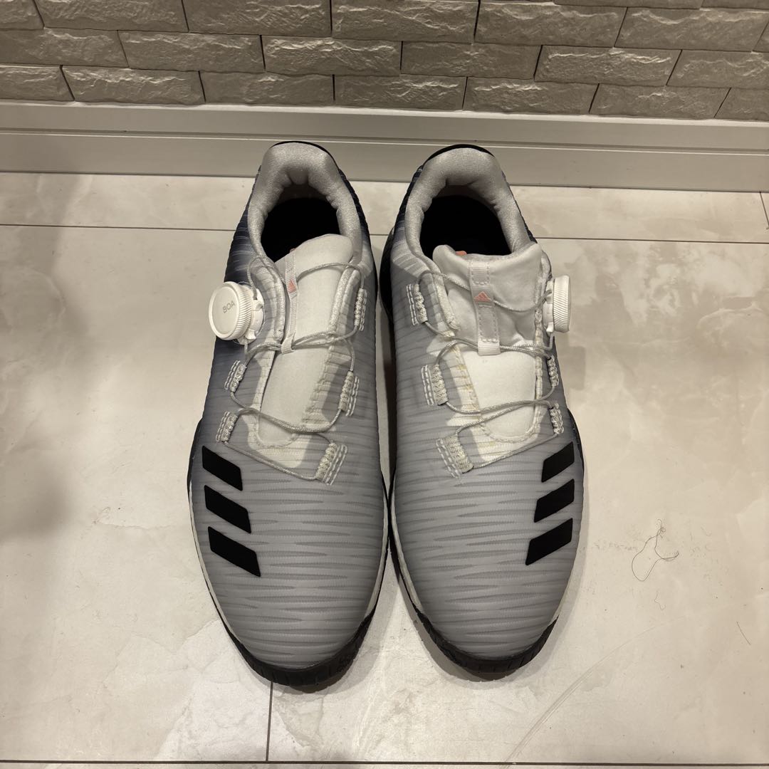 adidas ゴルフシューズ　24.0