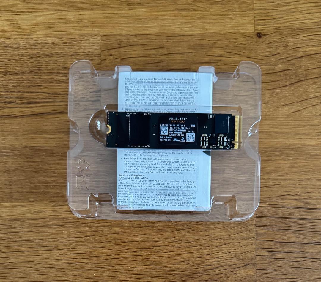 内蔵型SSD WD SN7100 2TB SSD