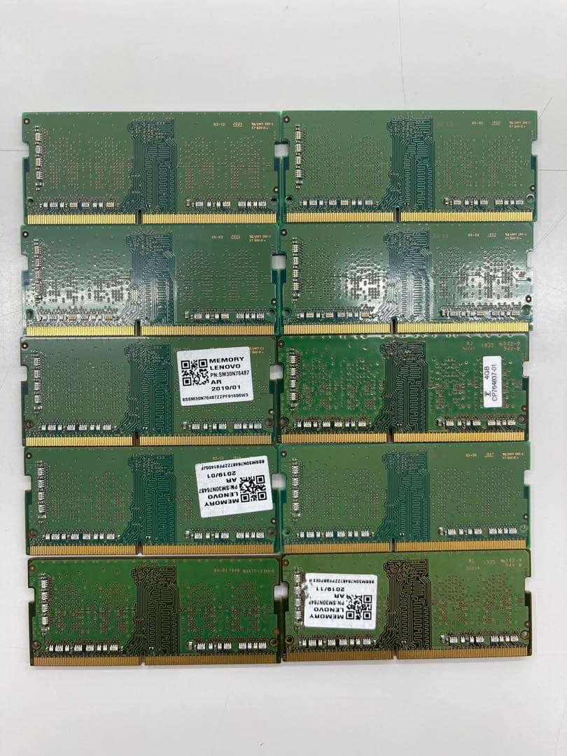 パソコンメモリ　PC4-2666V 4GB 10枚セット