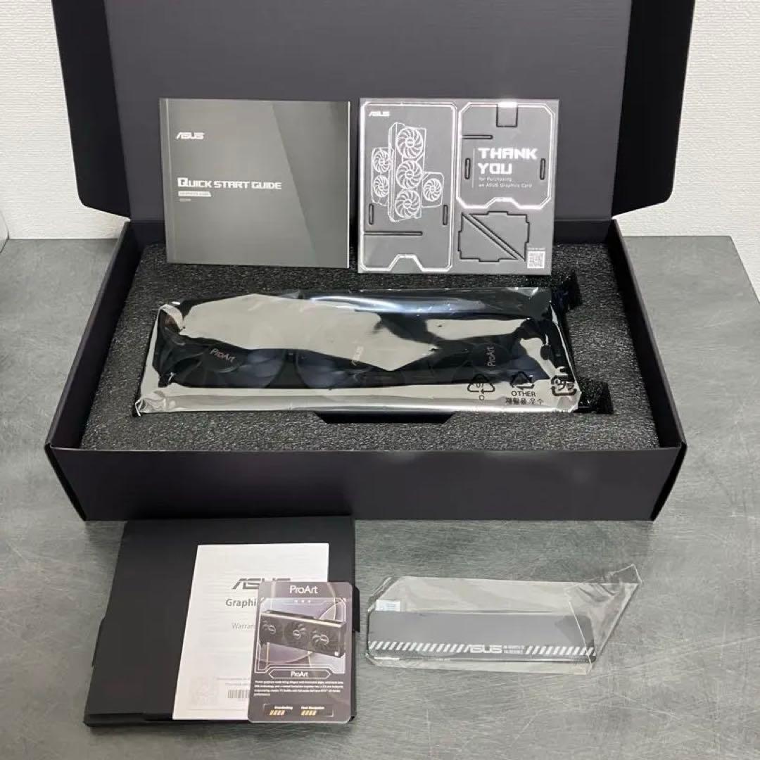 グラフィックボード・グラボ・ビデオカード ASUS PROART GeForce RTX 4060 8GB GDDR6