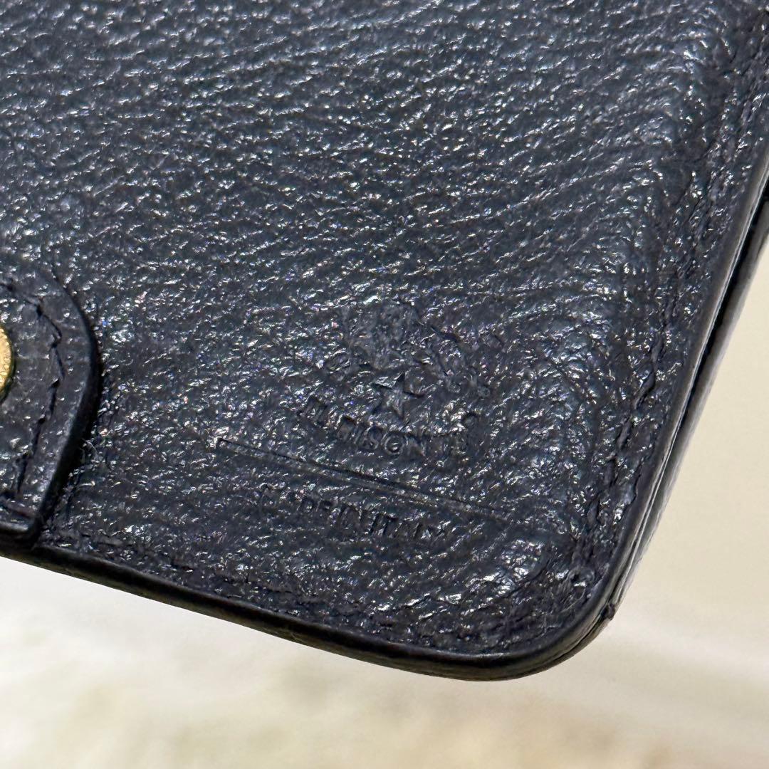 美品✨ イルビゾンテ　ロゴ刻印　金ボタン　二つ折り　財布　現行　ミニウォレット