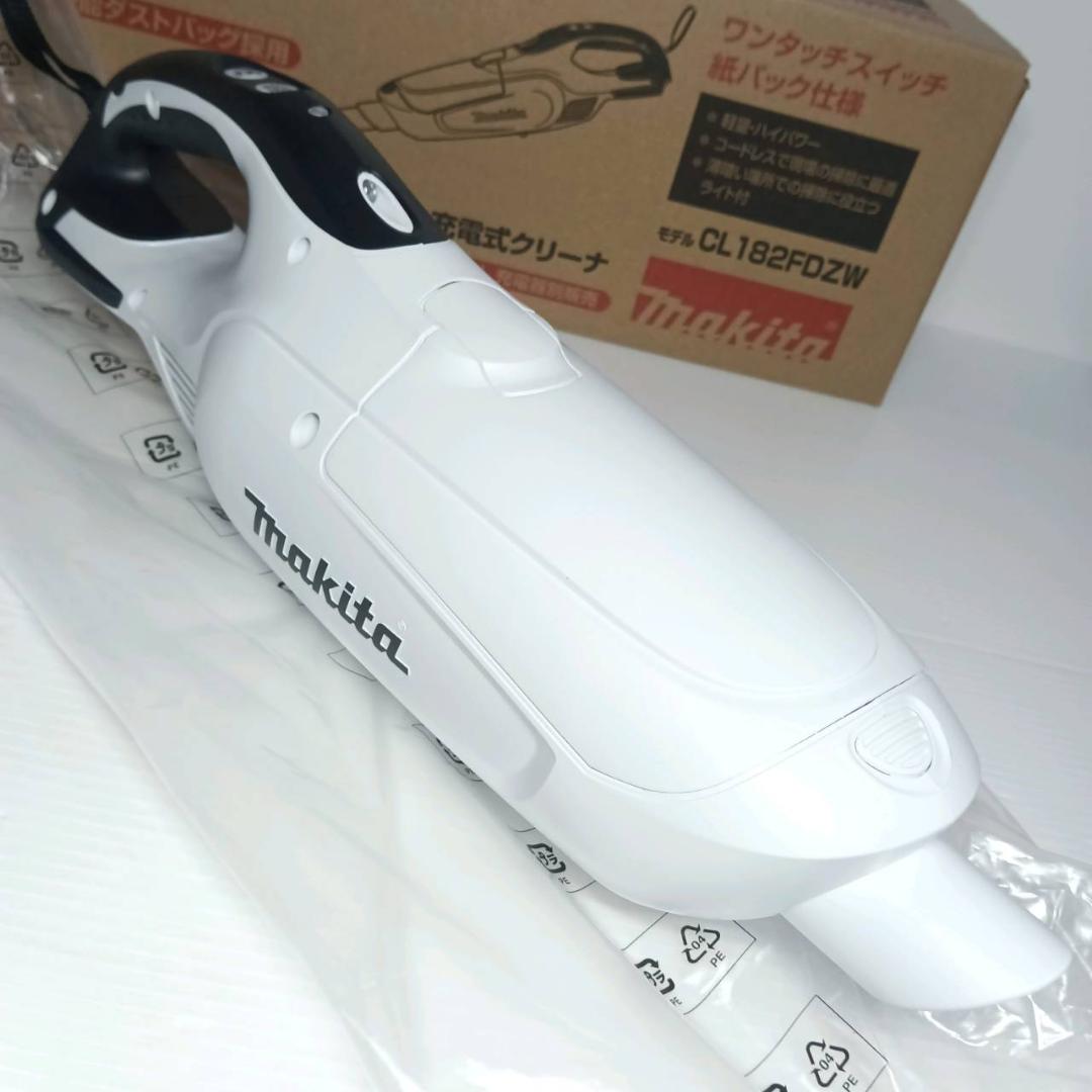 マキタ Makita 充電式クリーナ 18V CL182FDZW 掃除機 未使用