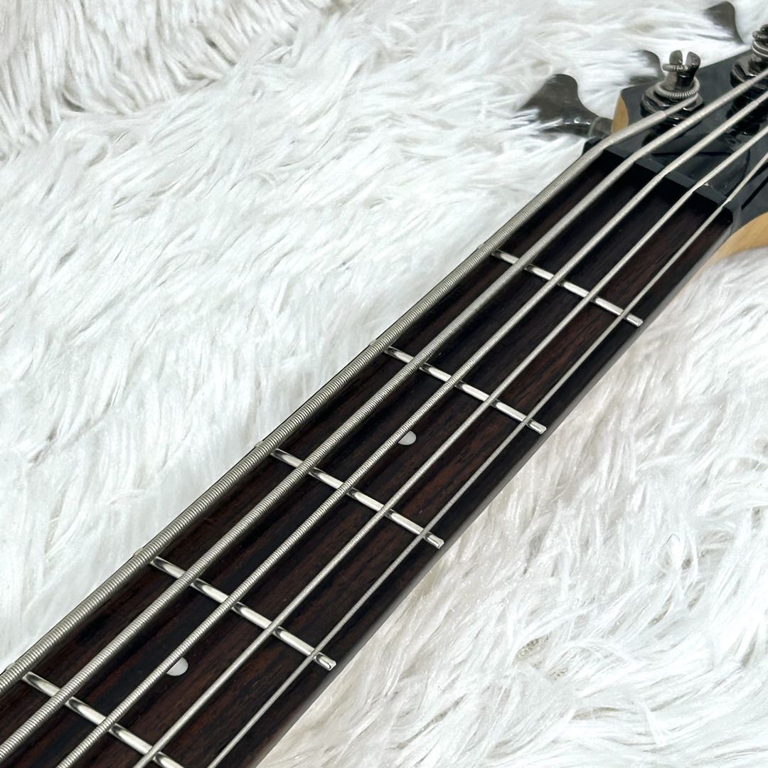 Ibanez SR305 アクティブ 5弦ベース 極細ネック