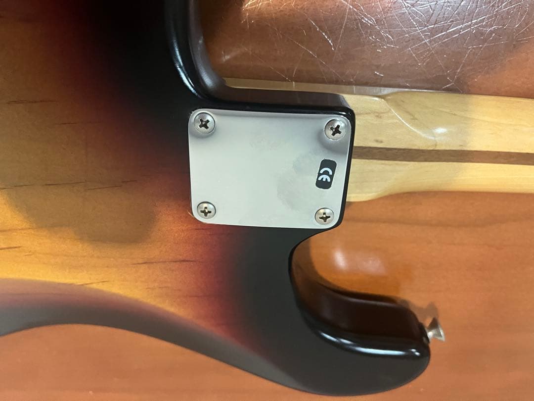 Fender USA American Series ストラト 2004年製