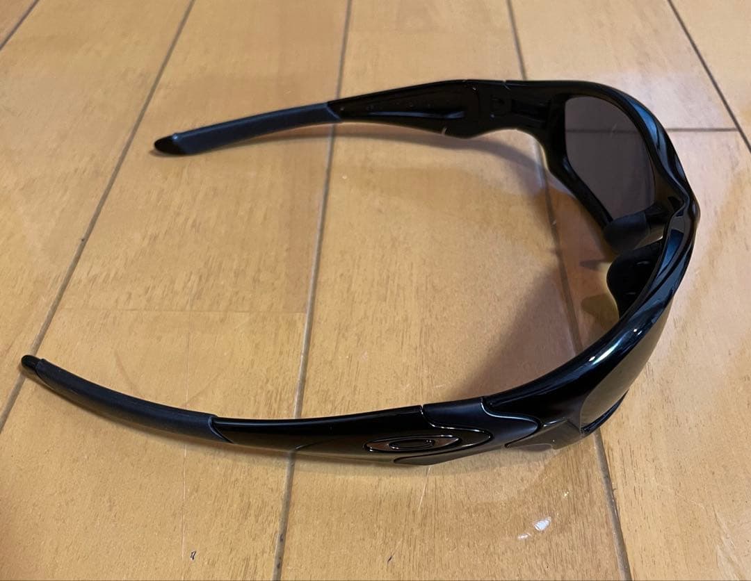 オークリー　ストレートジャケット　サングラス　ブラック