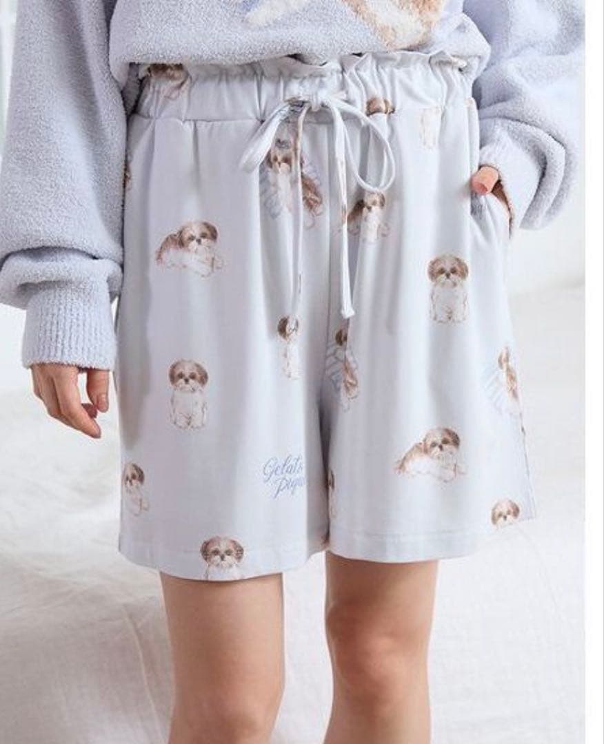 ジェラートピケ シーズー柄ショートパンツ　ブルー