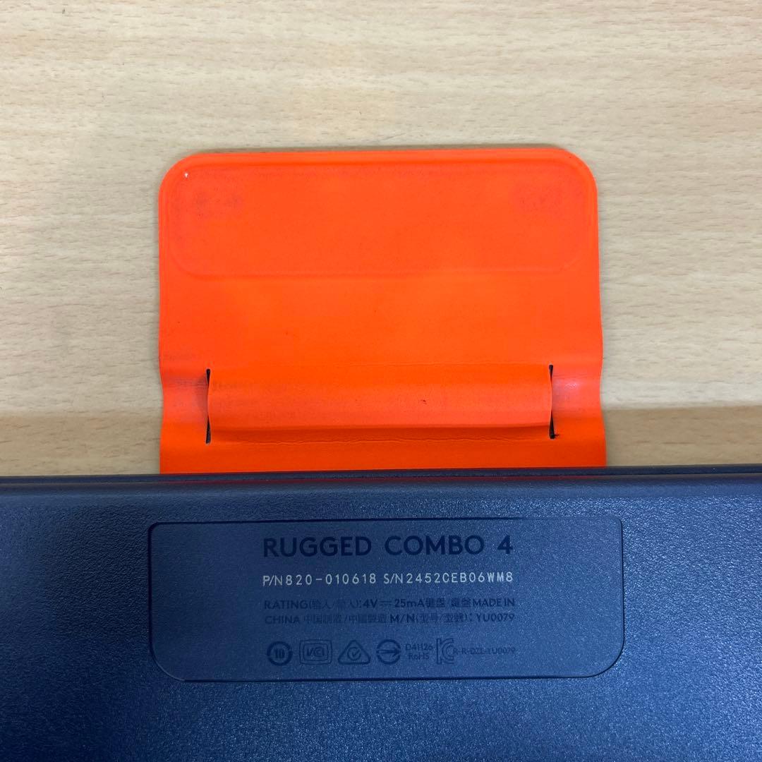 iPad第10世代/A16 キーボードケース Rugged Combo 4