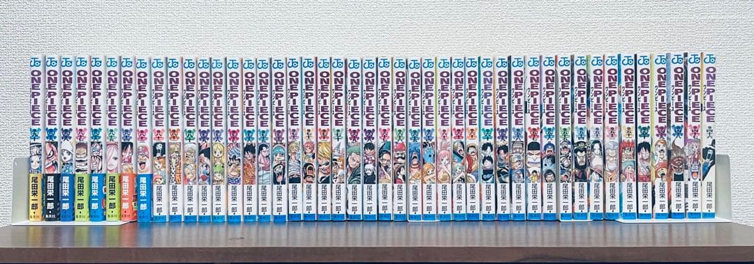 ワンピース1〜102巻、関連本2冊、 オマケ(1000話記念号)付き
