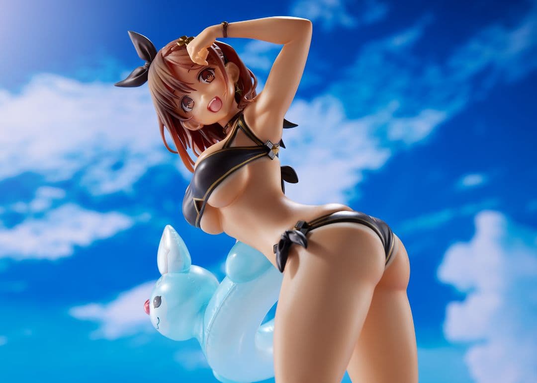 ライザのアトリエ2 ～失われた伝承と秘密の妖精 ライザ 白水着＆黒水着ver.