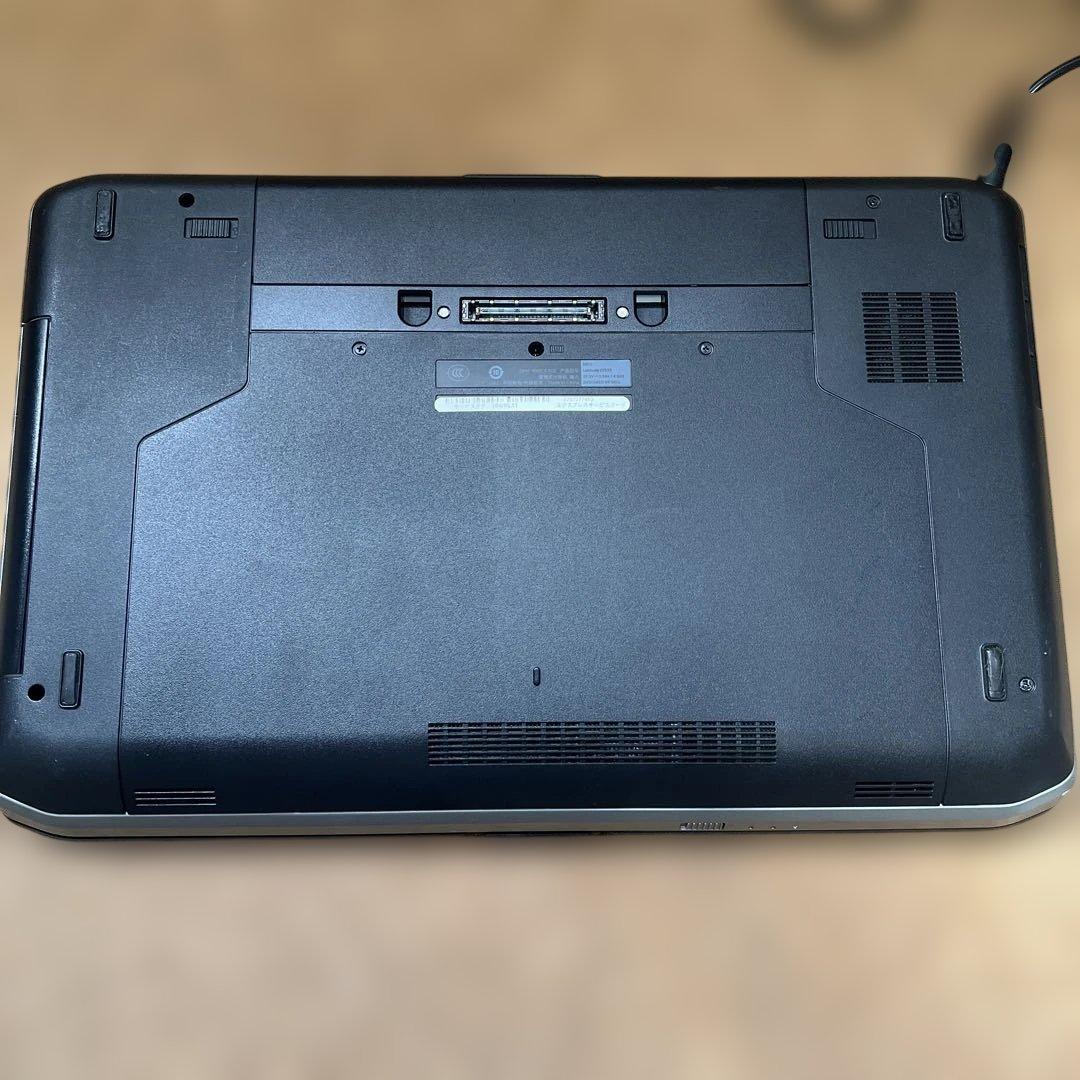 フ*プ様 【売り切り】DELL latitube E5530 ノートパソコン