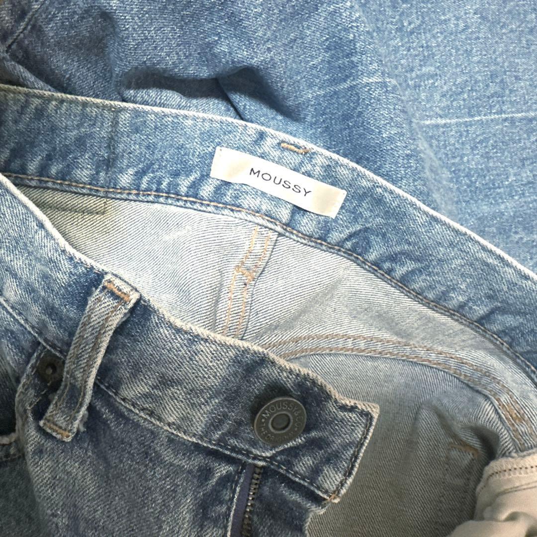 中古　moussy マウジー　MVS フレア　27 デニム　TWICE 日本製
