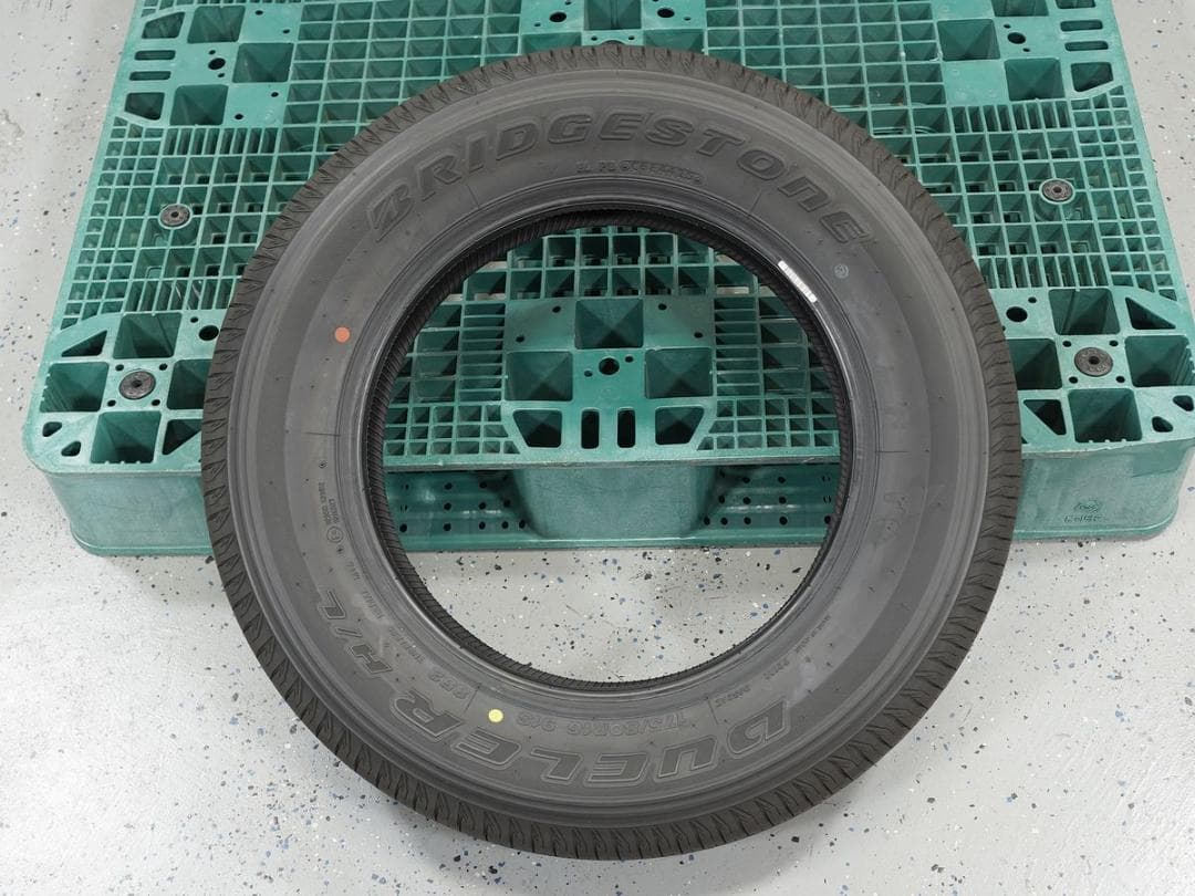 b*l様 極上 納車前外し BS DUELER H/L 852 175/80R1