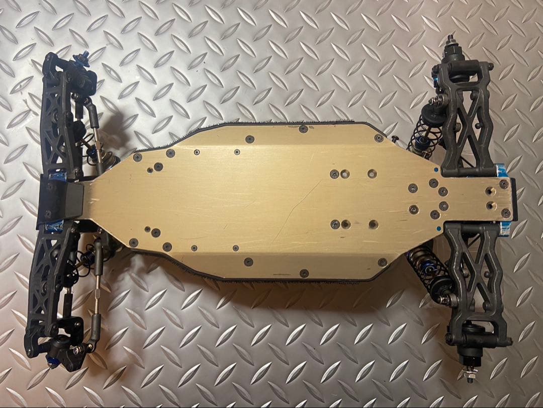 Associated RC10 B6.4 アソシエイテッド　バギーRC ラジコン
