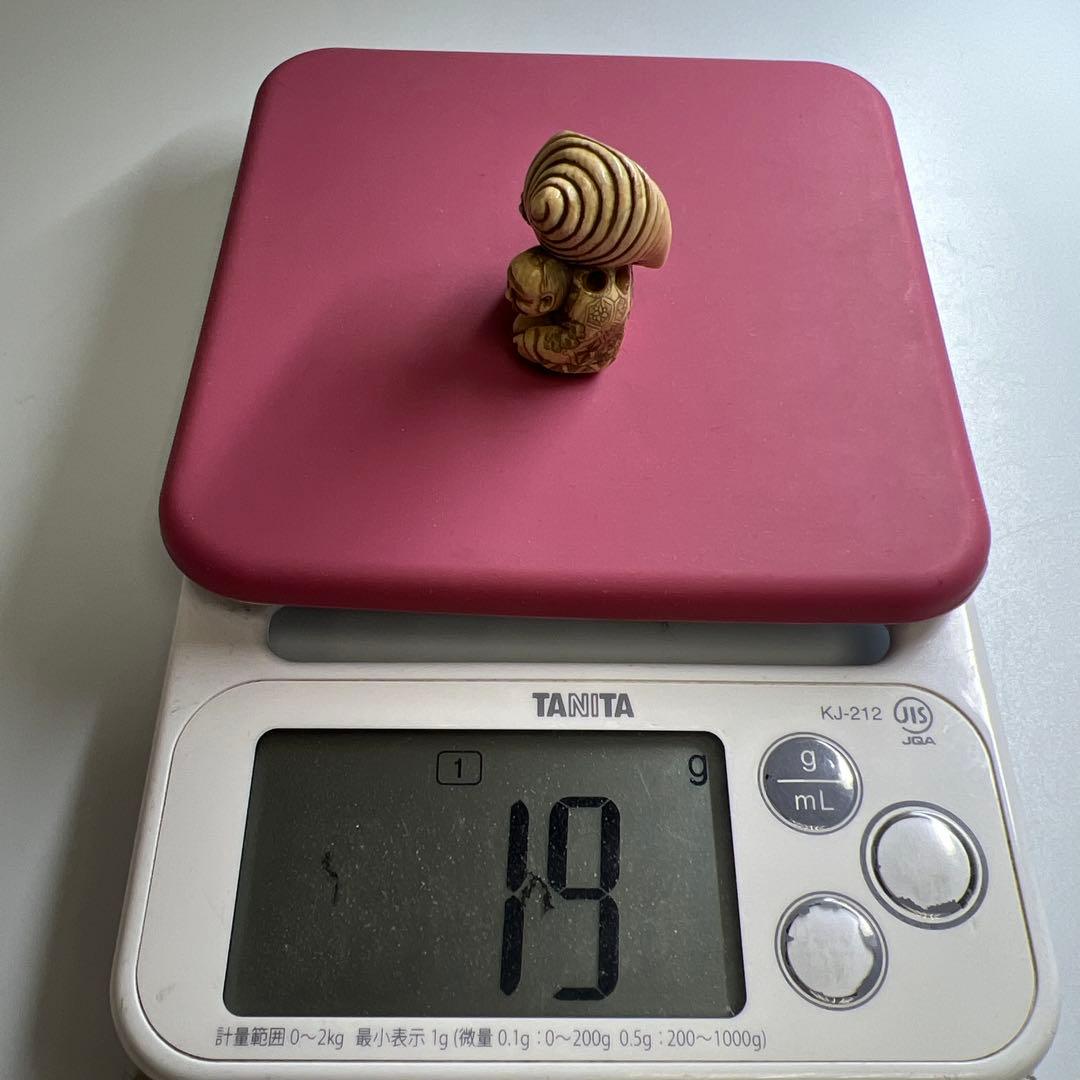 極上人物根付　19g 東Y8-0306☆2F
