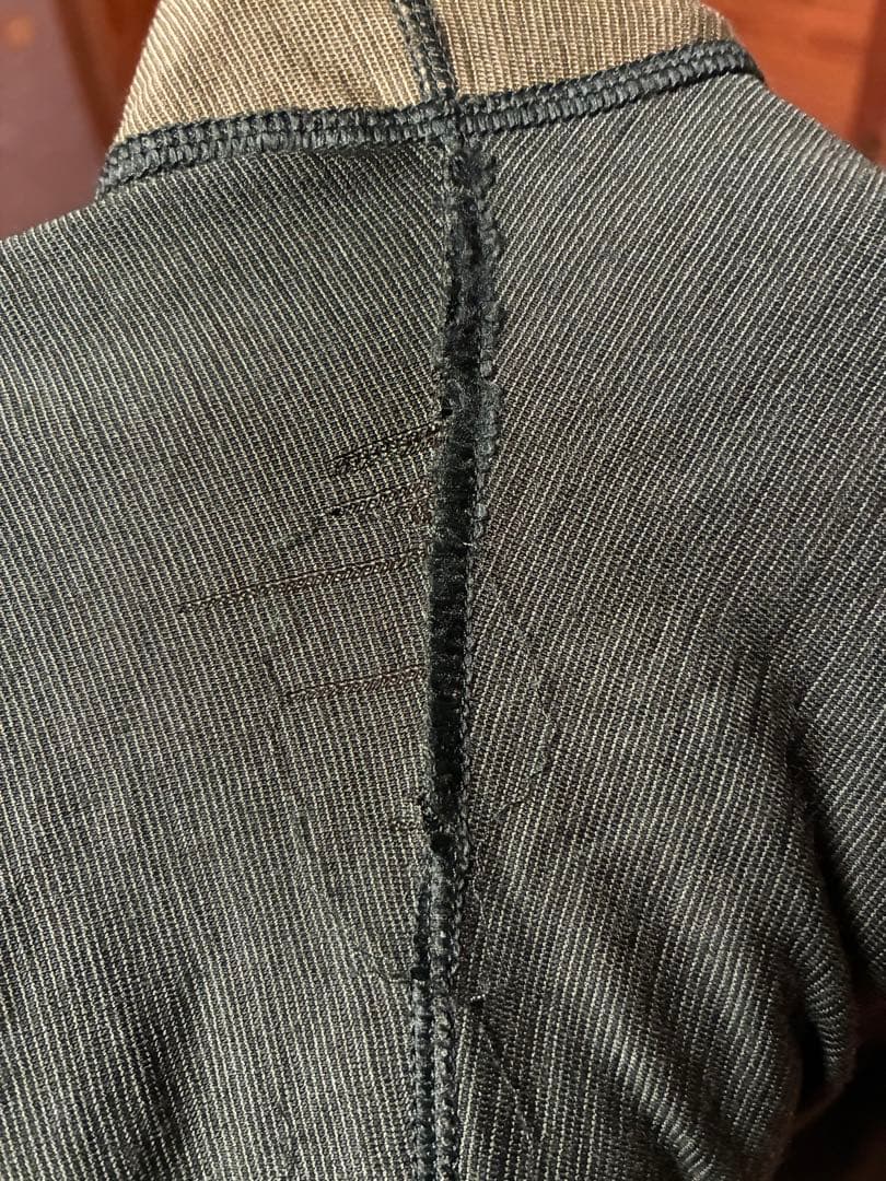 haglofs wool layer 上下セット　サイズ L タイツにホツレあり