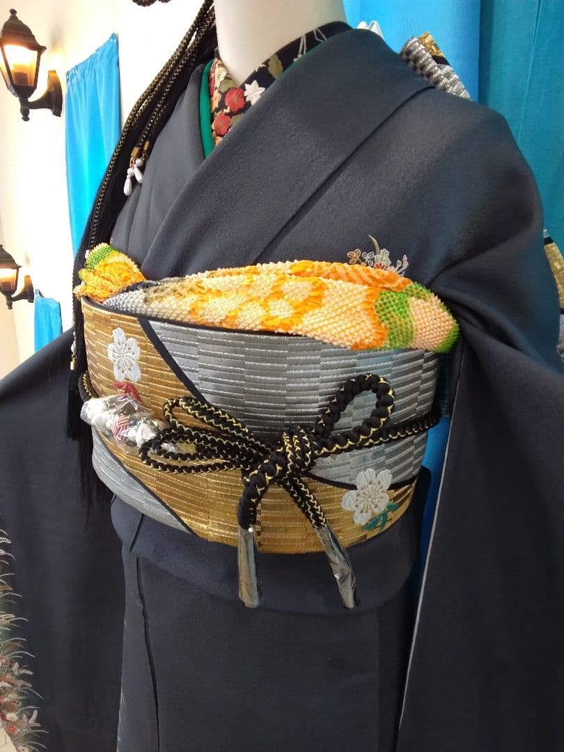 振袖フルセット、鈴乃屋誂製振袖、半襟、帯揚げ、帯締め、西陣袋帯、襦袢、ガード加工