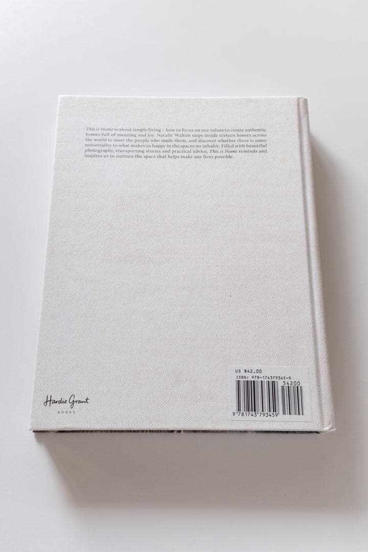 THIS IS  The Art of Simple Living 洋書