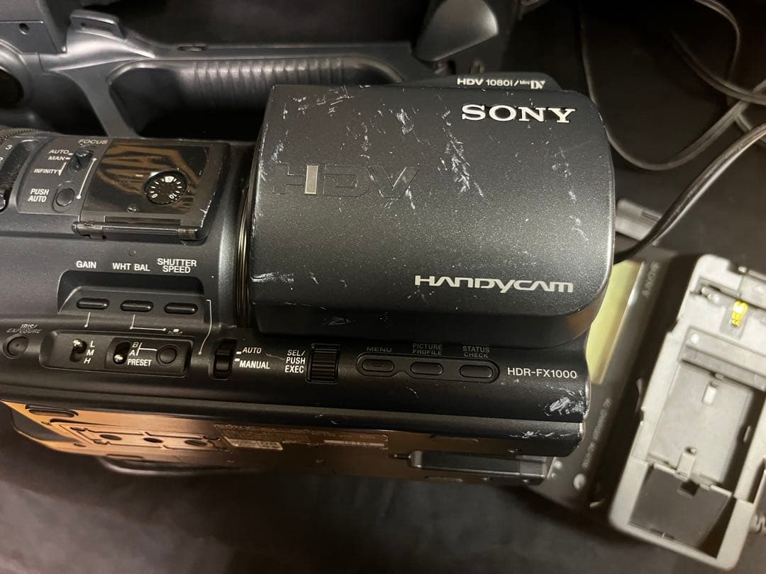 S*N様 SONY HDR-FX1000 DVカメラ+充電器AC-V700