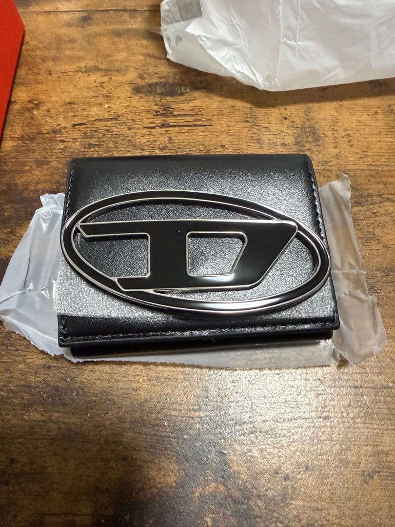 DIESEL 3つ折り財布