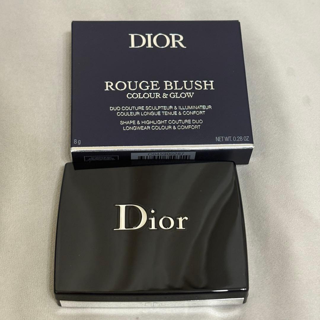 新品未使用　Dior ROUGE BLUSH COLOUR & GLOW 287
