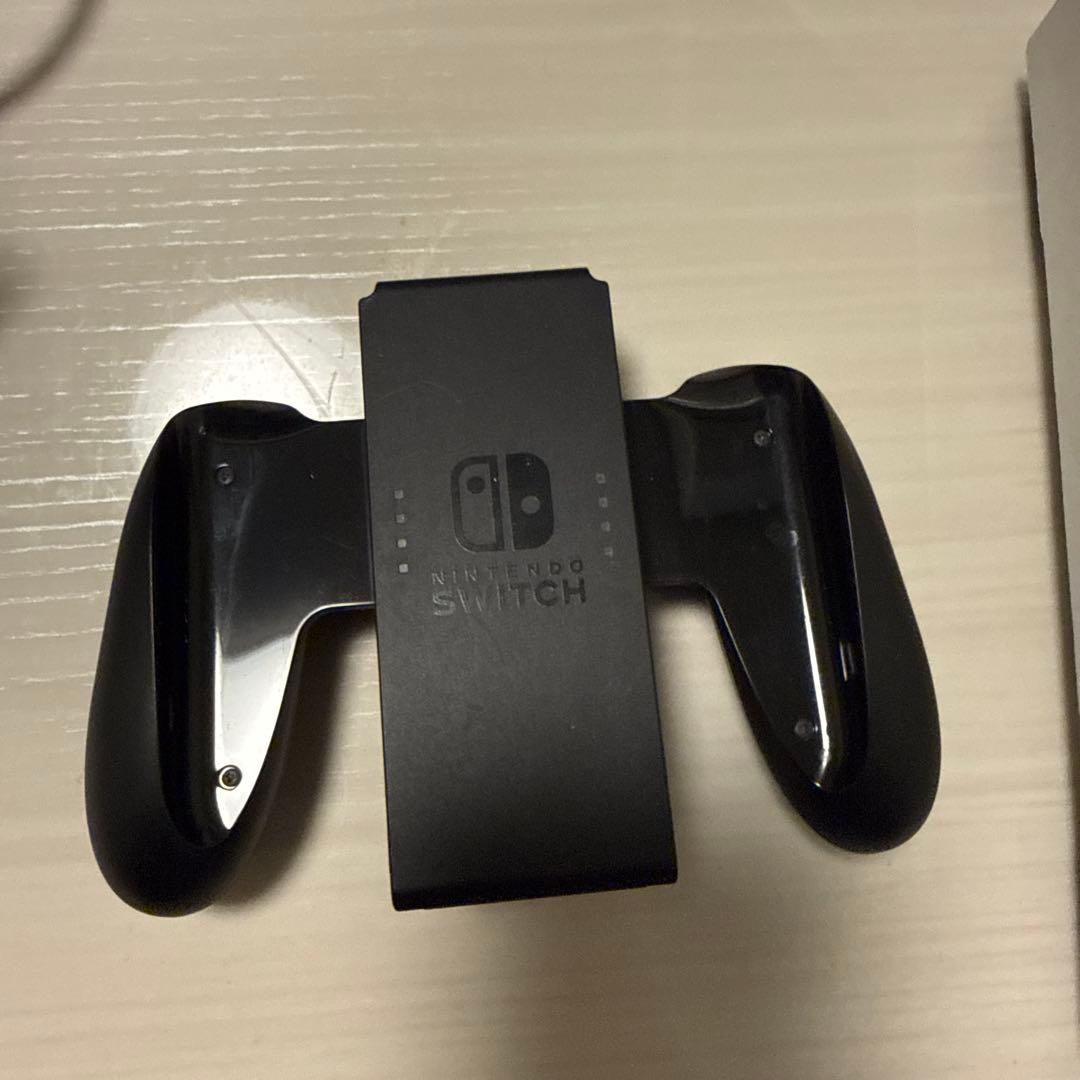 【完品/動作確認済】Nintendo Switch 本体青/赤Joy-Con付き