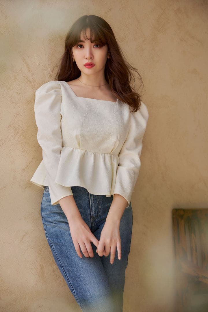 トップス Herlipto Volume Sleeve Jacquard Top