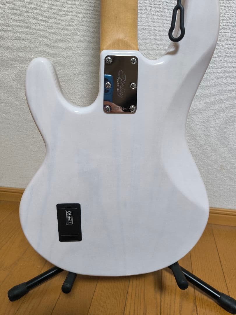 値下げ中！STERLING by Musicman STINGRAY RAY34