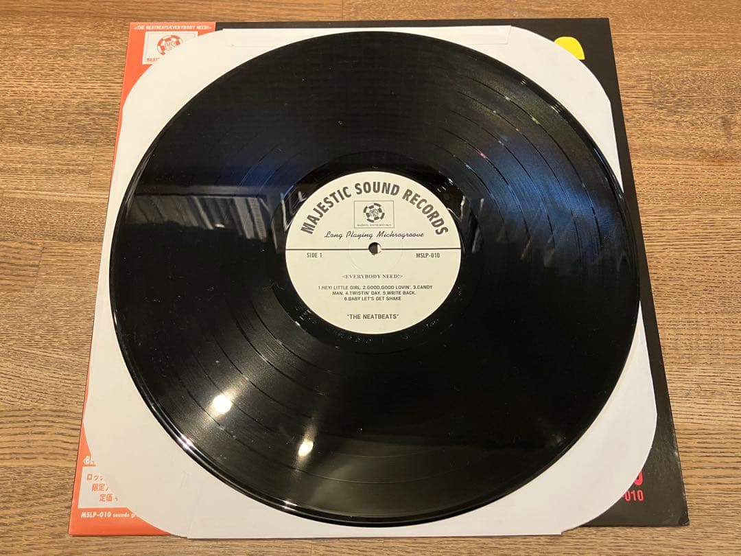 JUMPIN'JUKEBOX + THE NEATBEATSレコード+ステッカー