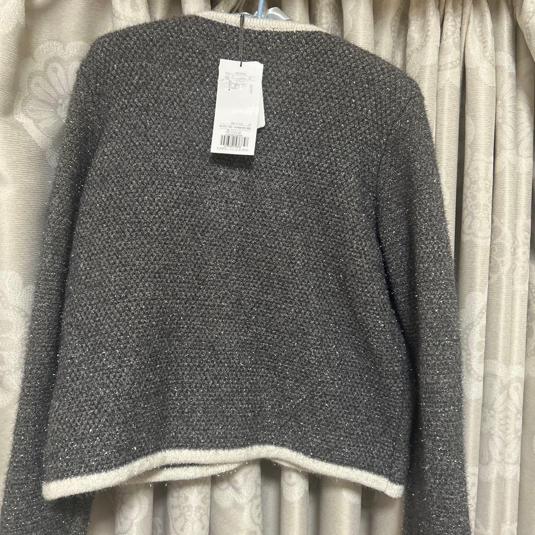 新品未使用　JUSGLITTY ラメツイードノーカラージャケット　グレー