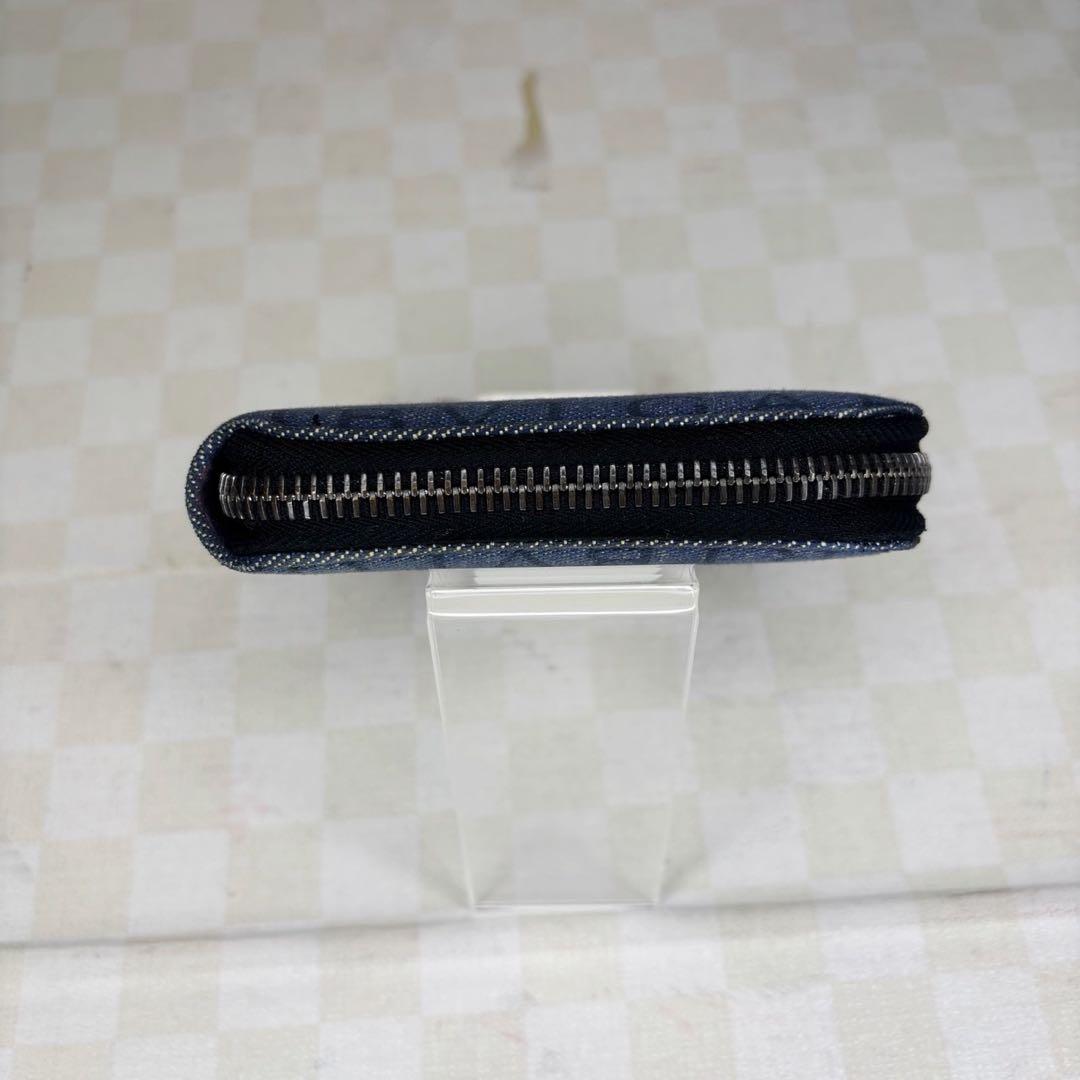 極美品　BVLGARI ブルガリ　財布　ラウンドジップ　二つ折り　M06