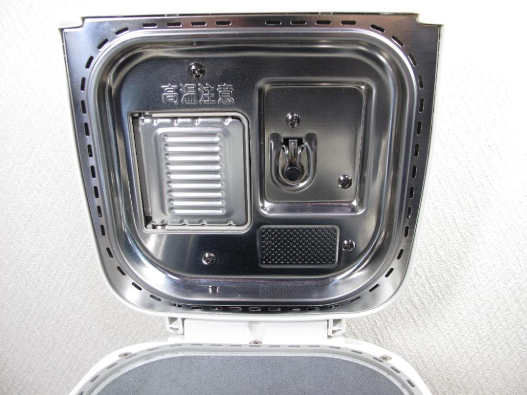 Panasonic ホームベーカリー SD-MT3　２０１９年モデル　パン焼き機