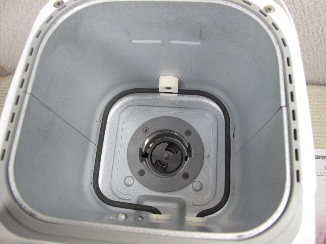 Panasonic ホームベーカリー SD-MT3　２０１９年モデル　パン焼き機
