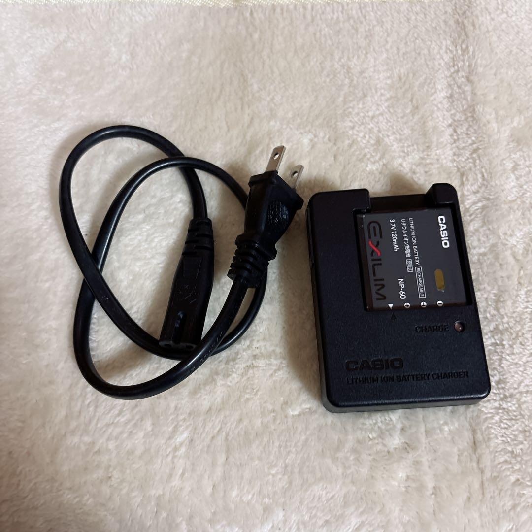 カシオ CASIO EXILIM EX-Z80 ピンク デジカメ 動作確認済