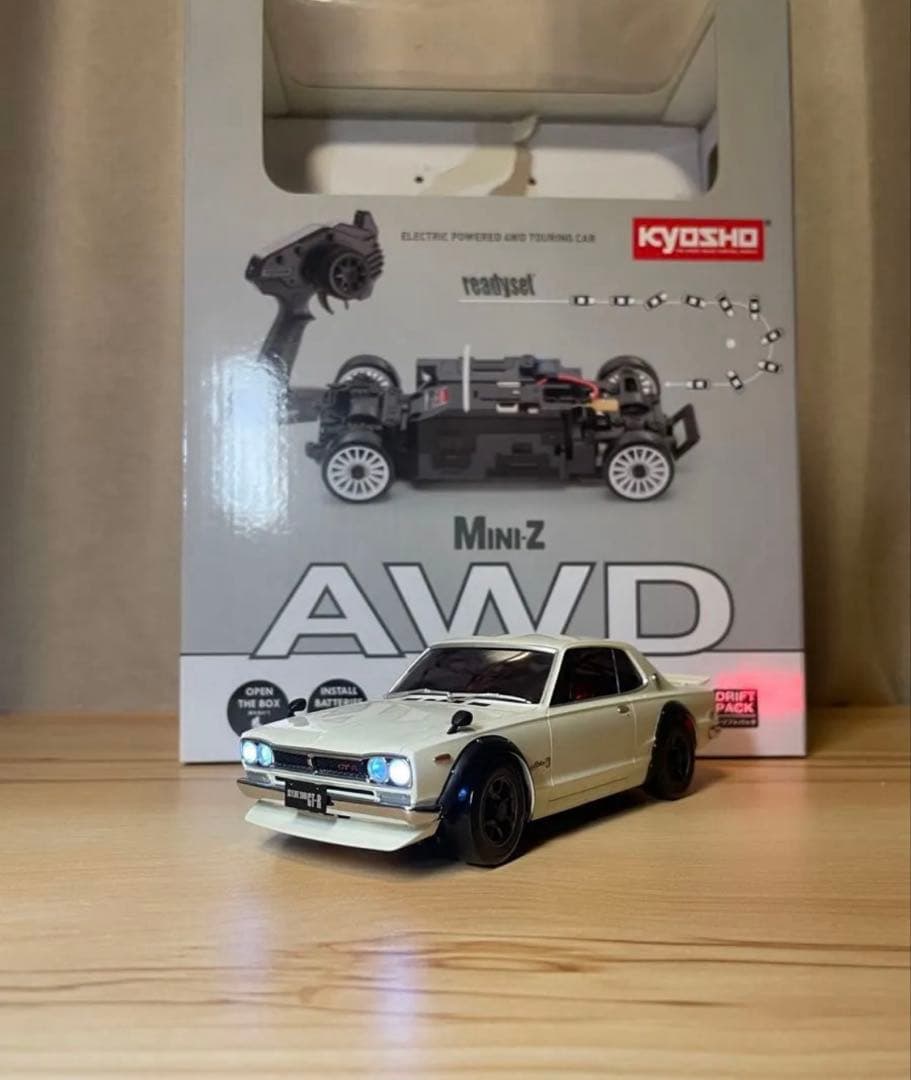 京商ミニッツAWDレディセット日産スカイライン2000GT-Rライトユニット付き