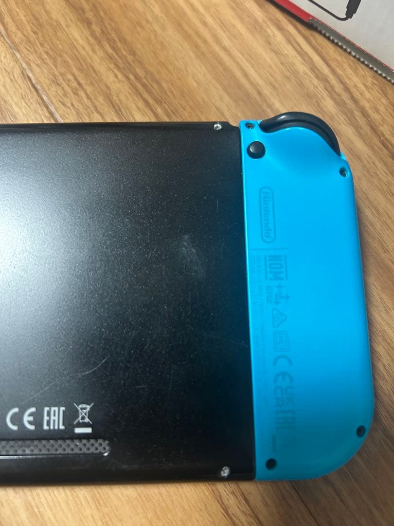 Nintendo Switch (L)ネオンブルー/(R)ネオンレッド多少難あり