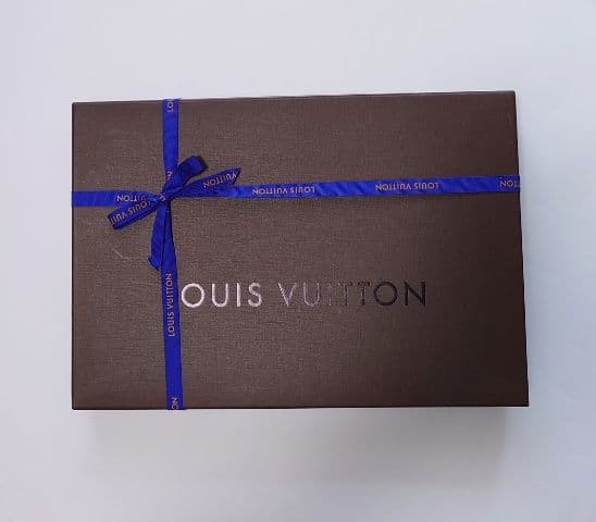 ☆LOUIS VUITTON☆ルイヴィトンモノグラムストール☆美品☆箱付き☆