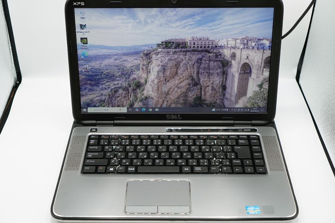 Dell XPS15 Core i7-2630QM／メモリ8GB／15.6インチ