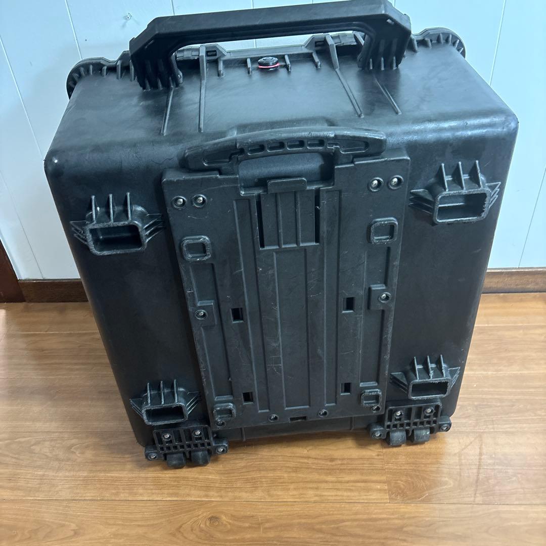 米軍放出品　PELICAN 1640 ペリカンケース　送料無料