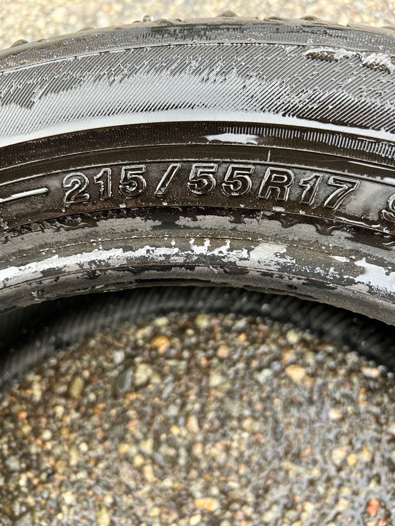 YOKOHAMA 215/55R17 タイヤ 4本セット