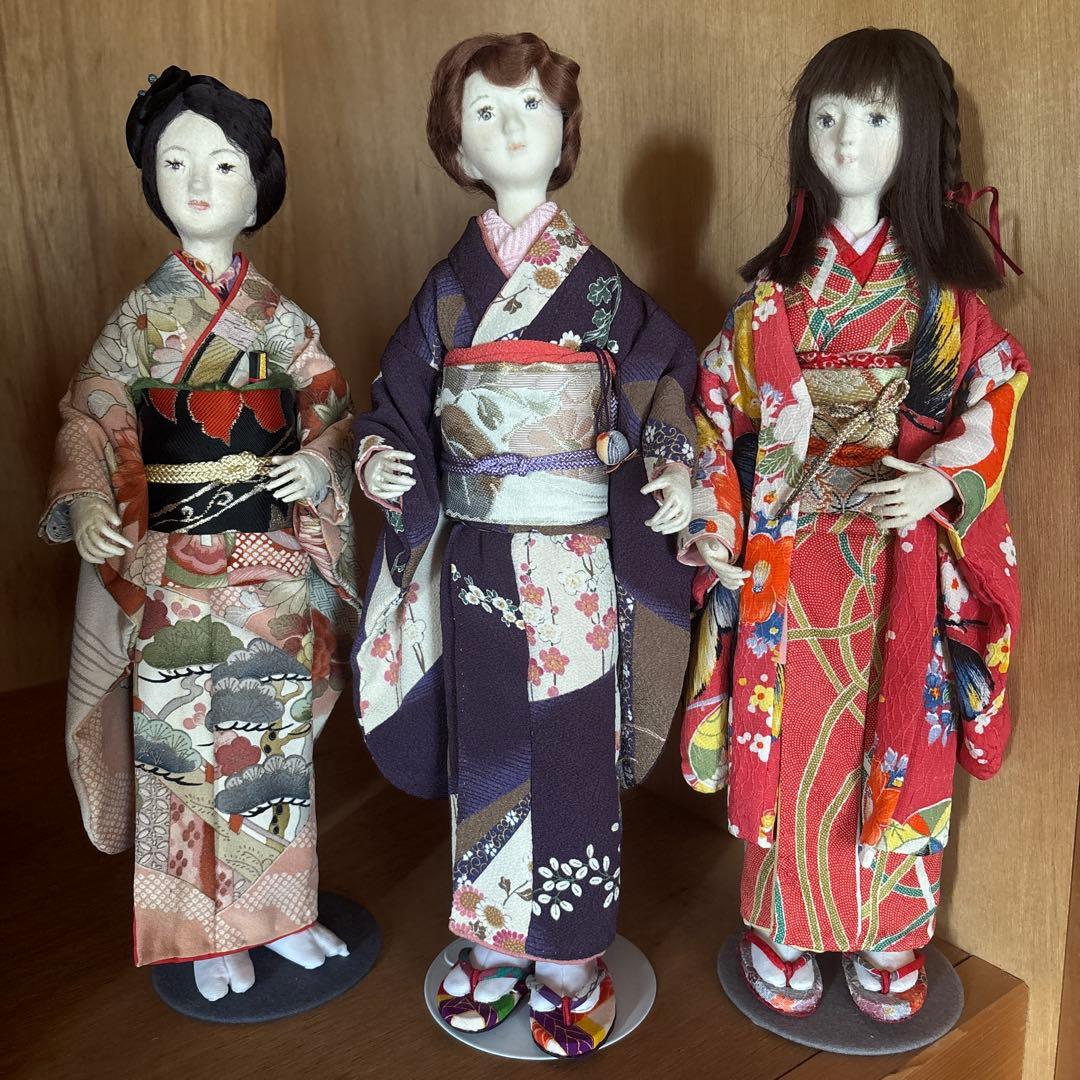 日本人形6体　着物が美しくとても素敵です