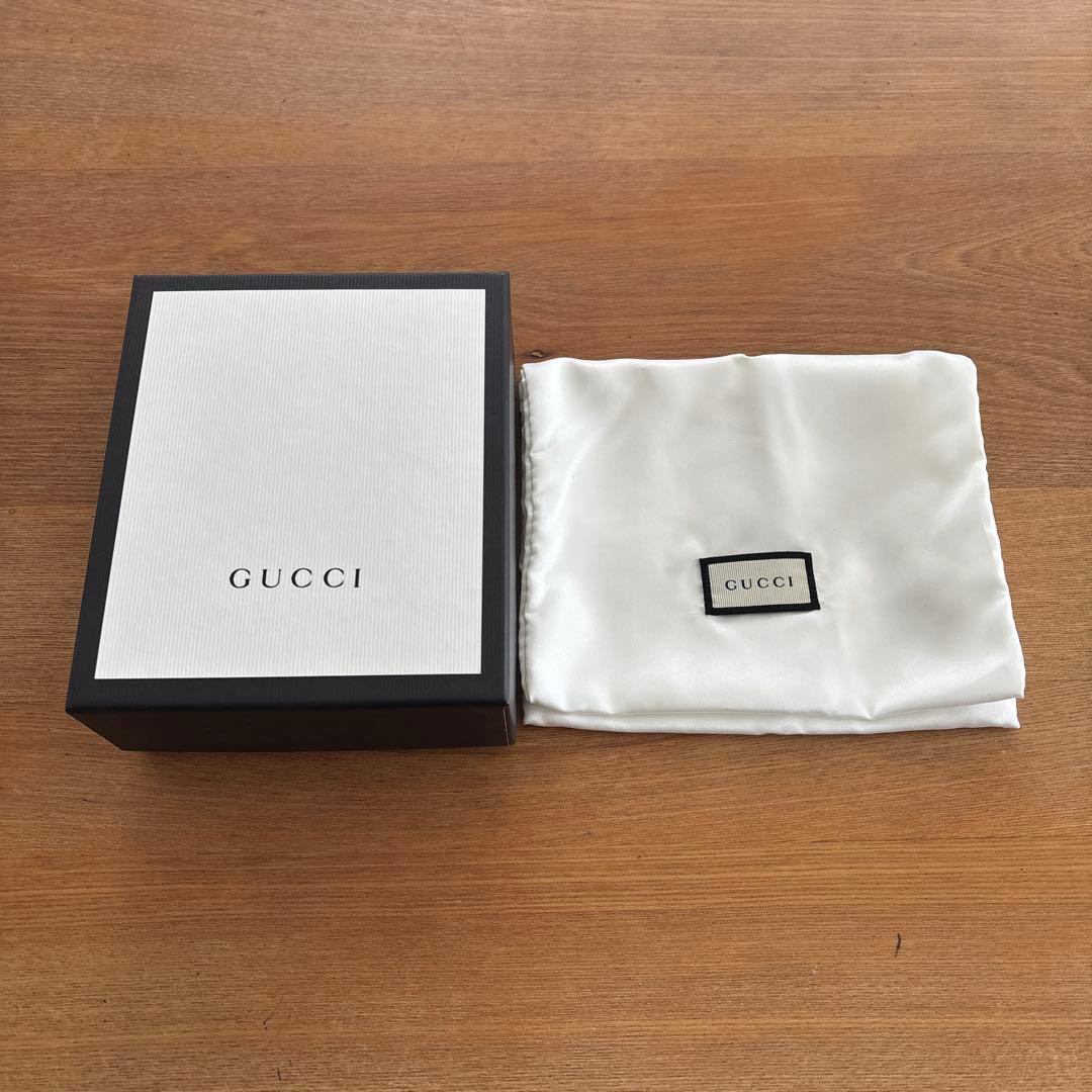 Gucci ブラック 三つ折り財布