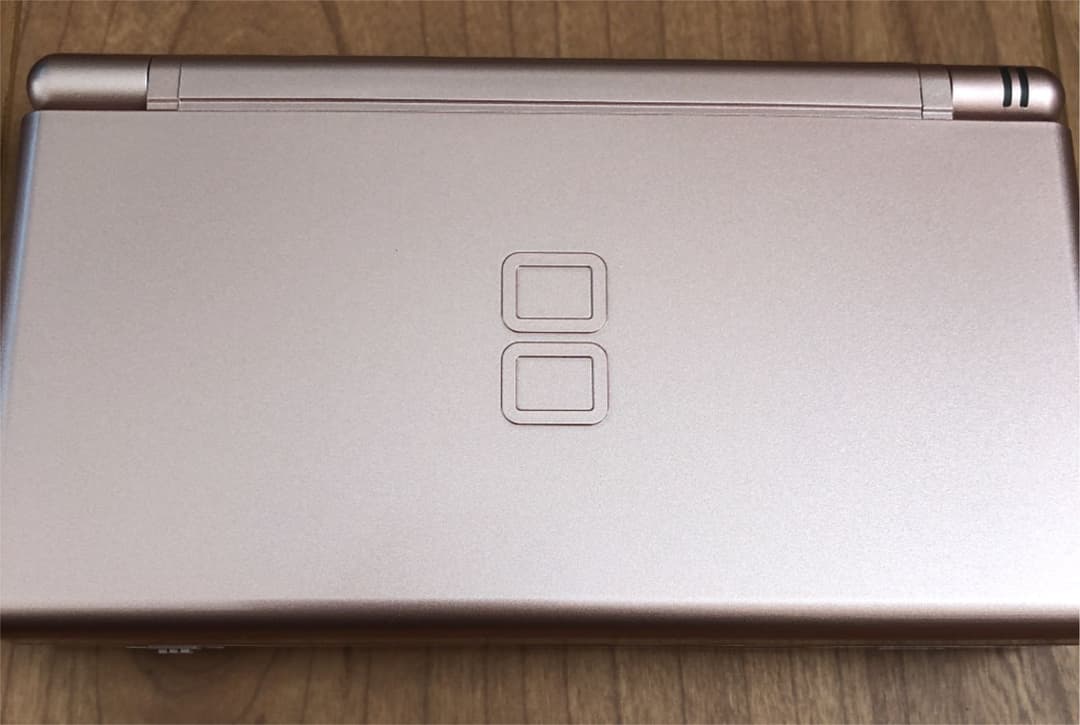 ニンテンドーDS lite本体　アダプター　ソフト4点セット